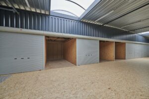 Beschikbare opslagruimtes hoeks verhuizingen lommel
